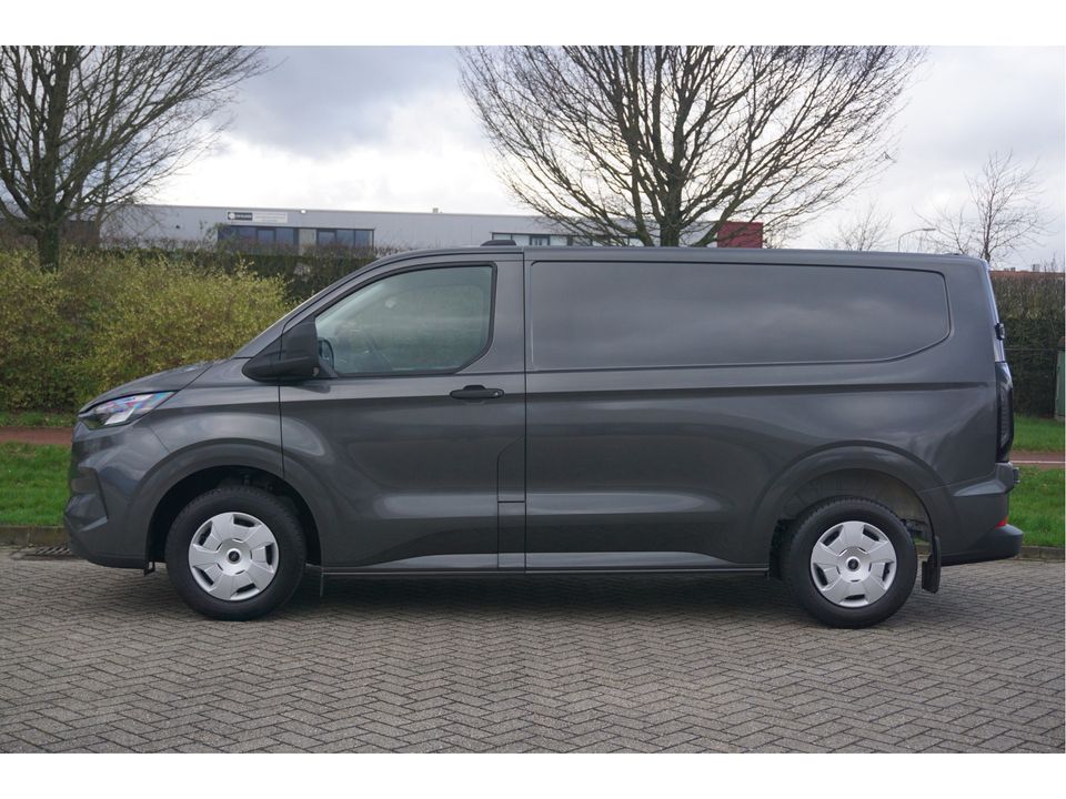 Ford Transit Custom 320S 136PK Trend AUT MY2024 Navi, Camera, Adap. Cruise, Omvormer, Trekhaak!! NR. 328