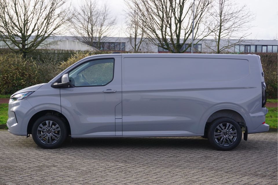 Ford Transit Custom 300L 170PK Limited AUT MY2024 Navi, Cam, Adap. Cruise, 17" LM, LED!! NR. M275*