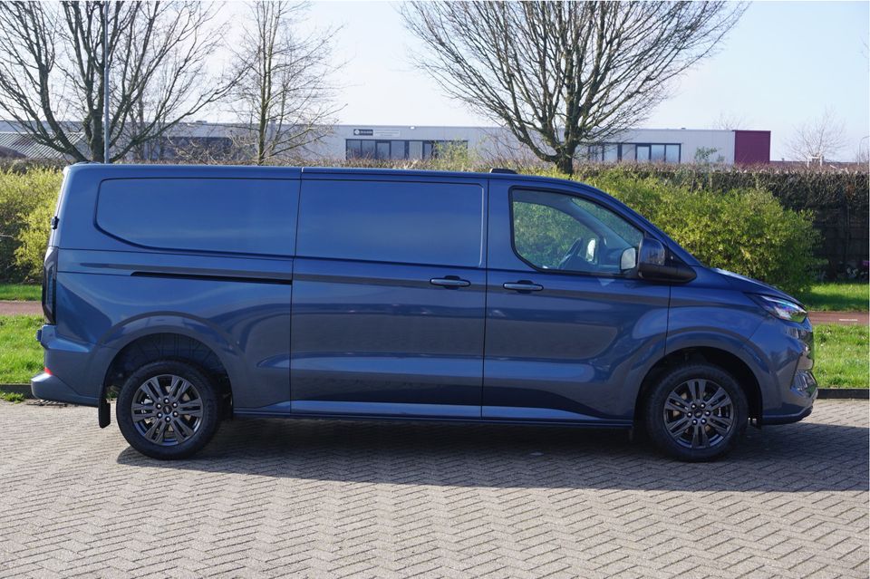 Ford Transit Custom 320L 170PK Limited AUT MY2024 Navi, Cam, Adap. Cruise, 17" LM, LED!! NR. M490*