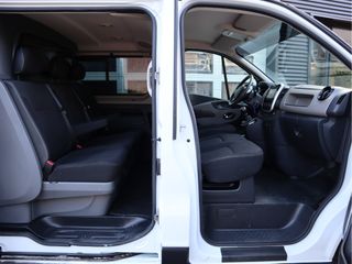 Renault Trafic 1.6 dCi 126pk EURO 6 L2 DC 6 Pers. - Trekhaak - Navi - Cruise