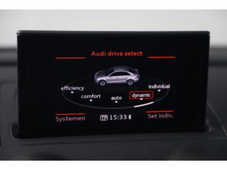 Audi A3 Limousine 1.4 TFSI CoD Ambition S Line 150PK Trekhaak Bi-Xenon Half Leder 18 inch LMV Navigatie Bluetooth Climate Cruise Control Getint Glas 2X S-Line 1500KG Trekgewicht