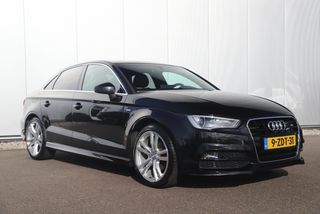 Audi A3 Limousine 1.4 TFSI CoD Ambition S Line 150PK Trekhaak Bi-Xenon Half Leder 18 inch LMV Navigatie Bluetooth Climate Cruise Control Getint Glas 2X S-Line 1500KG Trekgewicht