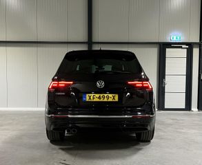 Volkswagen Tiguan 1.5 TSI R-line Pano Virtual Trekhaak NAP