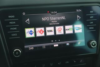 Škoda Octavia Combi 1.0 TSI Greentech Business Edition 116PK Navigatie Clima Cruise Carplay Android 16 inch LMV Stoelverwarming Front Assist LED