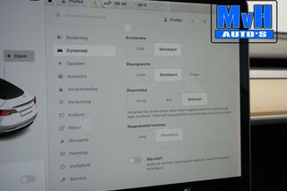 Tesla Model 3 Standard RWD Plus 60 kWh|AUTOPILOT|PANO|NAP|LEER