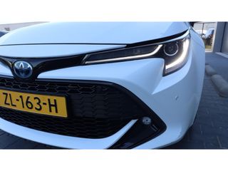 Toyota Corolla Touring Sports 1.8 Hybrid Style | HUD | Camera | Media | PDC