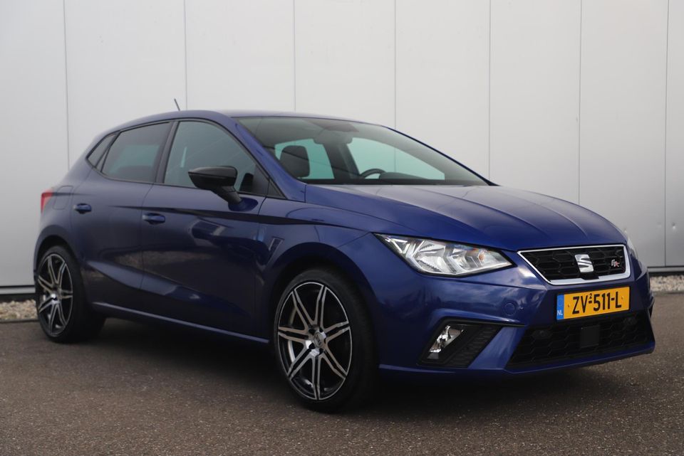 SEAT Ibiza 1.0 TSI FR Business Intense 18 inch LMV Navigatie Camera Clima Cruise Parkeersensors Carplay Android Bluetooth LED Dagrijverlichting