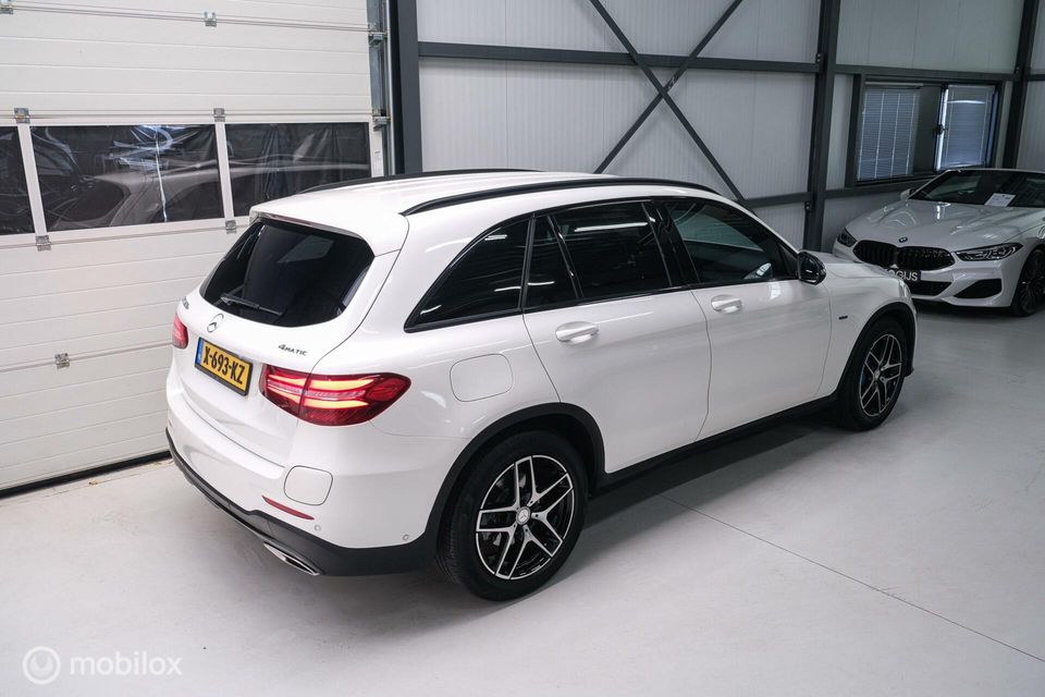 Mercedes-Benz GLC 350e 4MATIC AMG Line | Luchtvering | Adaptive | Trekhaak | Hybride | Plug in |