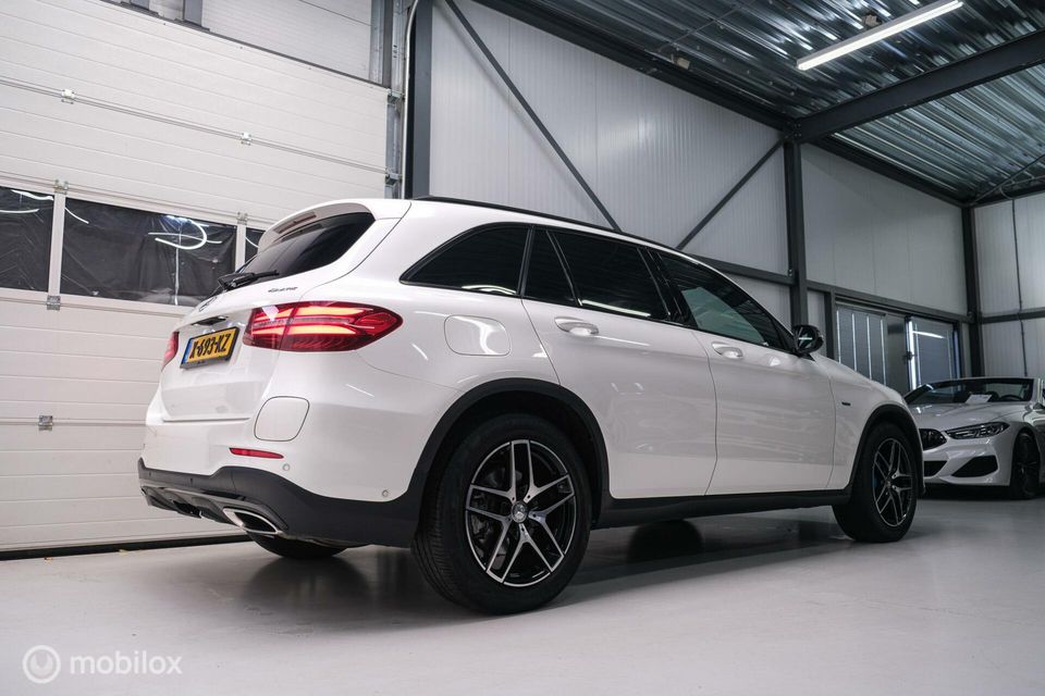 Mercedes-Benz GLC 350e 4MATIC AMG Line | Luchtvering | Adaptive | Trekhaak | Hybride | Plug in |