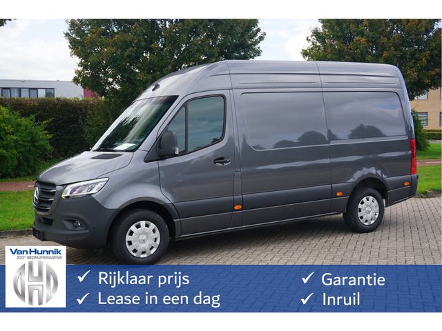 Mercedes-Benz Sprinter 317CDI Pro L2H2 10.25" Mbux Navi, Cam, Gev. Stoel, 3.5T Trekhaak, LED!! NR. 324