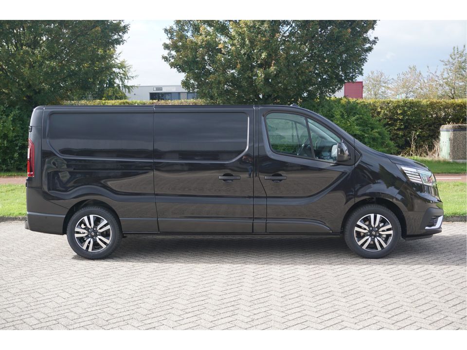 Renault Trafic 2.0 170PK L2H1 EDC Automaat Navi, LM Velg, Betimmering, Trekhaak, 2x Schuifdeur!! NR. 301