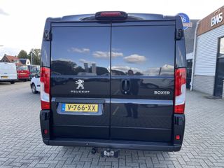 Peugeot Boxer 330 2.0 BlueHDI 130pk L1H1 Premium Pack / vaste prijs rijklaar € 12.950 ex btw / euro 6 diesel / airco / cruise / navi / camera / bijrijdersbank / trekhaak 2500 kg