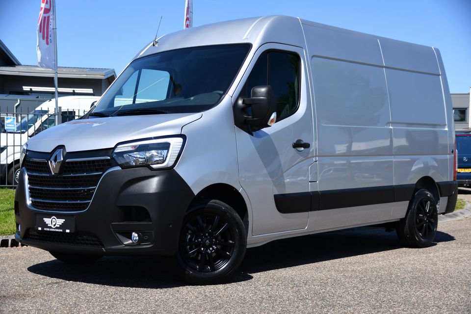 Renault Master T35 2.3 dCi 135 L2H2 PB Edition Camera, Cruise, Multimedia, 136Pk, Carplay, Sensoren,