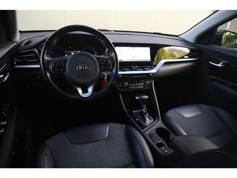 Kia Niro 1.6 GDi Hybrid ExecutiveLine Nieuw Model Half Leder Navigatie Achteruitrijcamera Carplay Android LED Adaptive Cruise Lane Assist