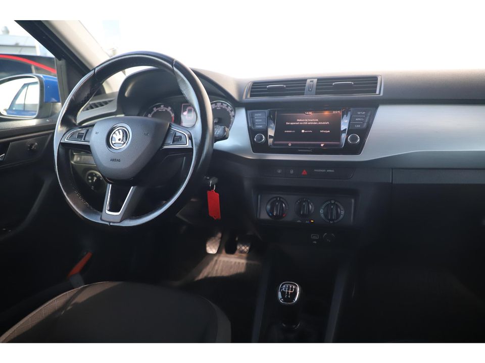 Škoda Fabia Combi 1.0 TSI Ambition 95PK Carplay Android Navigatie Airco Cruise Parkeersensor Front Assist