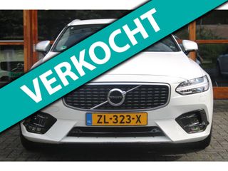 Volvo V90 T4 R-Design | Standkachel | Pilot-Assist | Trekhaak 1800kg | Keyless | Harman/Kardon | BLIS |