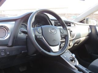 Toyota Auris Touring Sports 1.8 Hybrid Lease DEALER ONDERHOUDEN | 81.632 KM NAP| PANORAMADAK | NAVI | CAMERA | CLIMA-AIRCO |