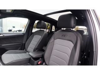 Volkswagen Tiguan 1.5 TSI Highl. Bus R | R-line | Pano | Led | Black Style | Trekh