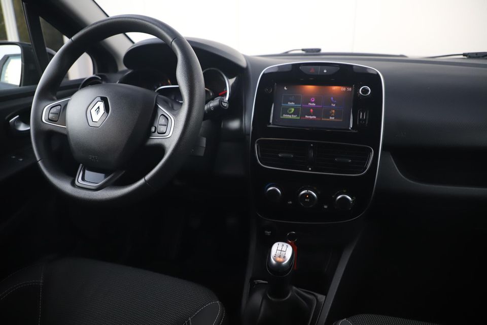 Renault Clio Estate 0.9 TCe Zen Navigatie DAB+ Parkeersensor Bluetooth Airco Cruise Elektrische Ramen