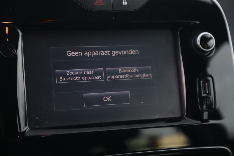 Renault Clio Estate 0.9 TCe Zen Navigatie DAB+ Parkeersensor Bluetooth Airco Cruise Elektrische Ramen