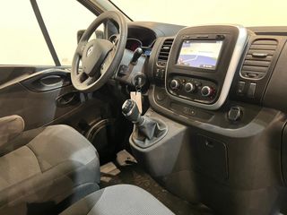 Renault Trafic 2.0 dCi 120 PK L2H1 / Euro 6 / Airco / Cruise Control / CarPlay / Trekhaak / Imperiaal / PDC / Navigatie / LED / 3-Zits 63.200 KM !!