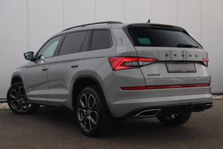 Škoda Kodiaq 2.0 TDI 4X4 Business 240PK Grijskenteken Full Options Wegklapbare trekhaak RS Stoelen 20 inch Memory Stoel Navigatie Camera Sfeerverlichting Adaptive Cruise Lane Assist