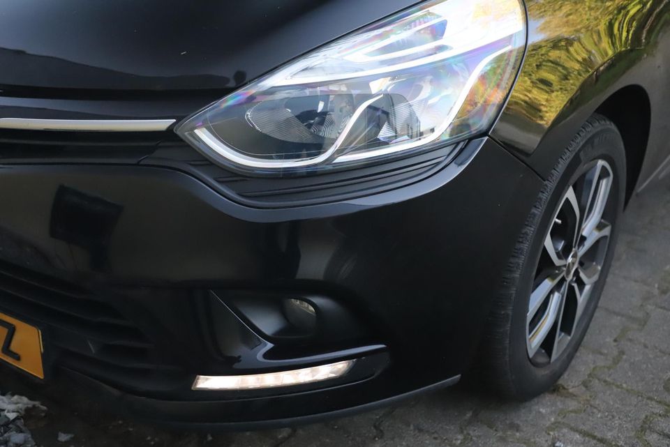 Renault Clio Estate 1.5 dCi Intens Keyless 16 inch LMV Navigatie Clima Cruise Parkeersensor Carplay Android Bluetooth