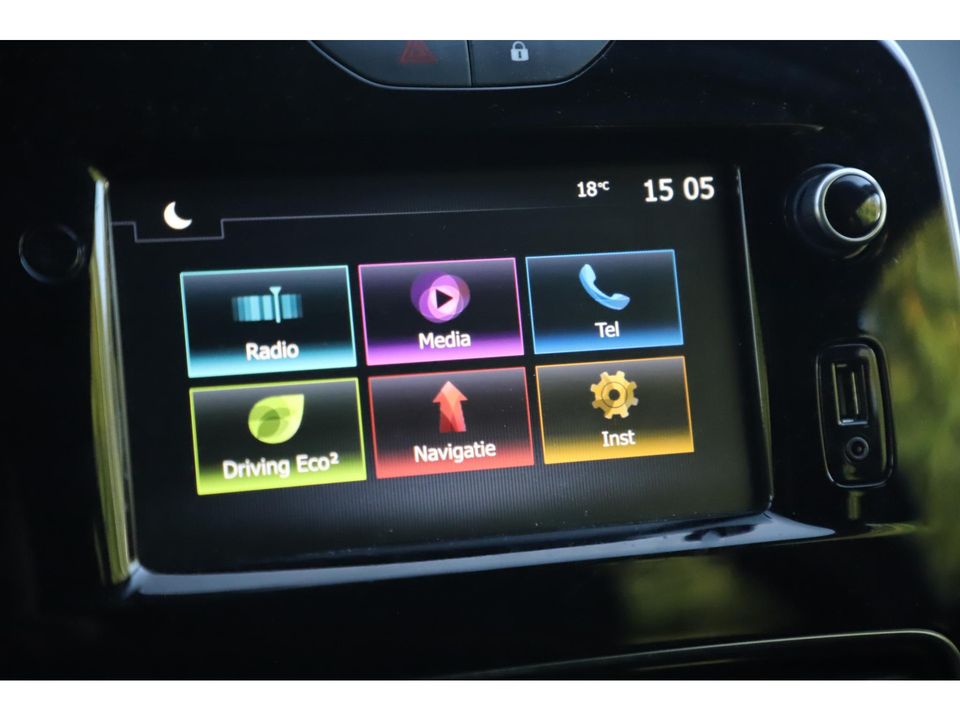 Renault Clio Estate 1.5 dCi Intens Keyless 16 inch LMV Navigatie Clima Cruise Parkeersensor Carplay Android Bluetooth