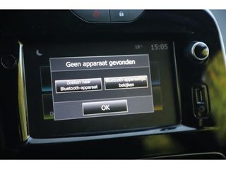 Renault Clio Estate 1.5 dCi Intens Keyless 16 inch LMV Navigatie Clima Cruise Parkeersensor Carplay Android Bluetooth