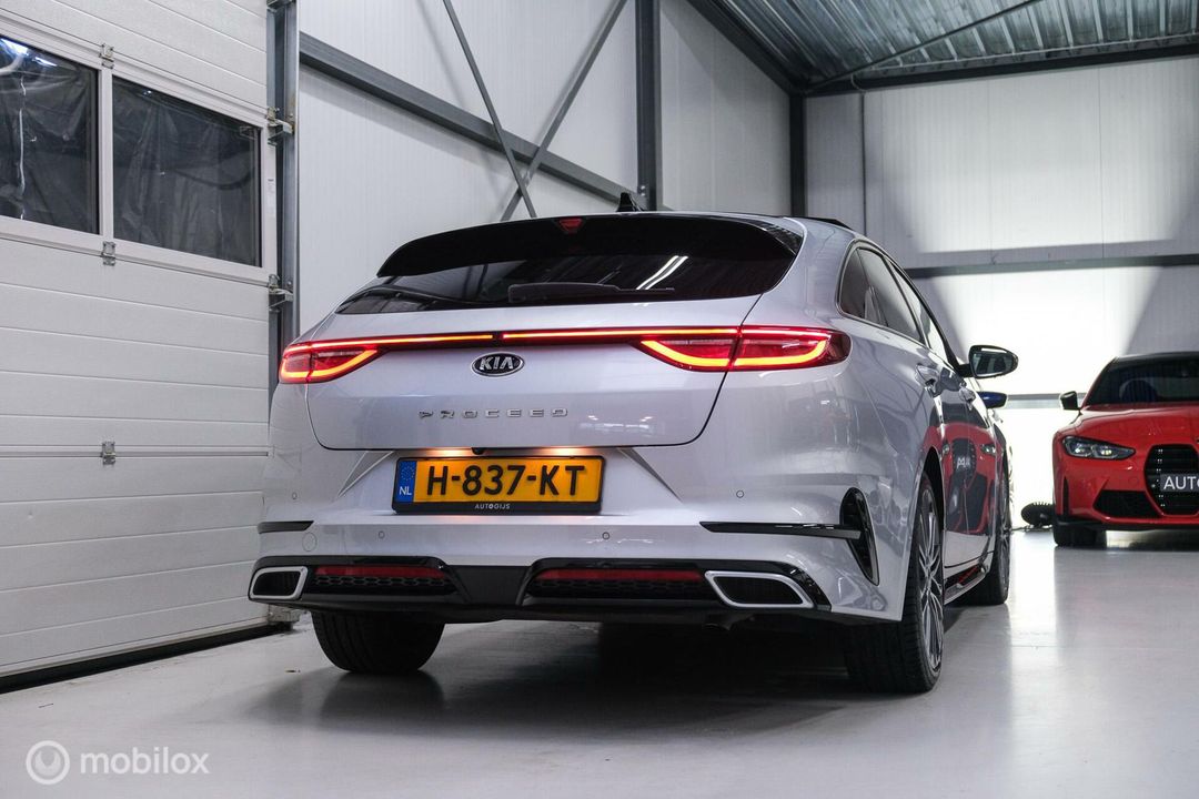 Kia ProCeed 1.4 T-GDI GT-PlusLine | VOL opties | 1e eig | Pano | Leder | Adaptive | led | automaat |