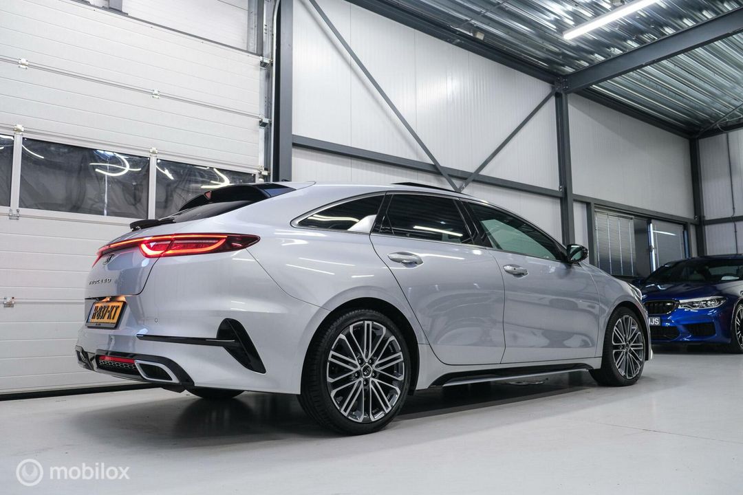 Kia ProCeed 1.4 T-GDI GT-PlusLine | VOL opties | 1e eig | Pano | Leder | Adaptive | led | automaat |