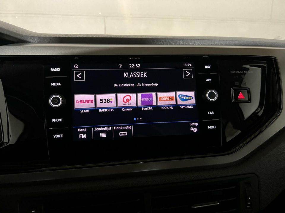 Volkswagen Polo 1.0 TSI 17” R-Line Airco ACC Carplay NAP