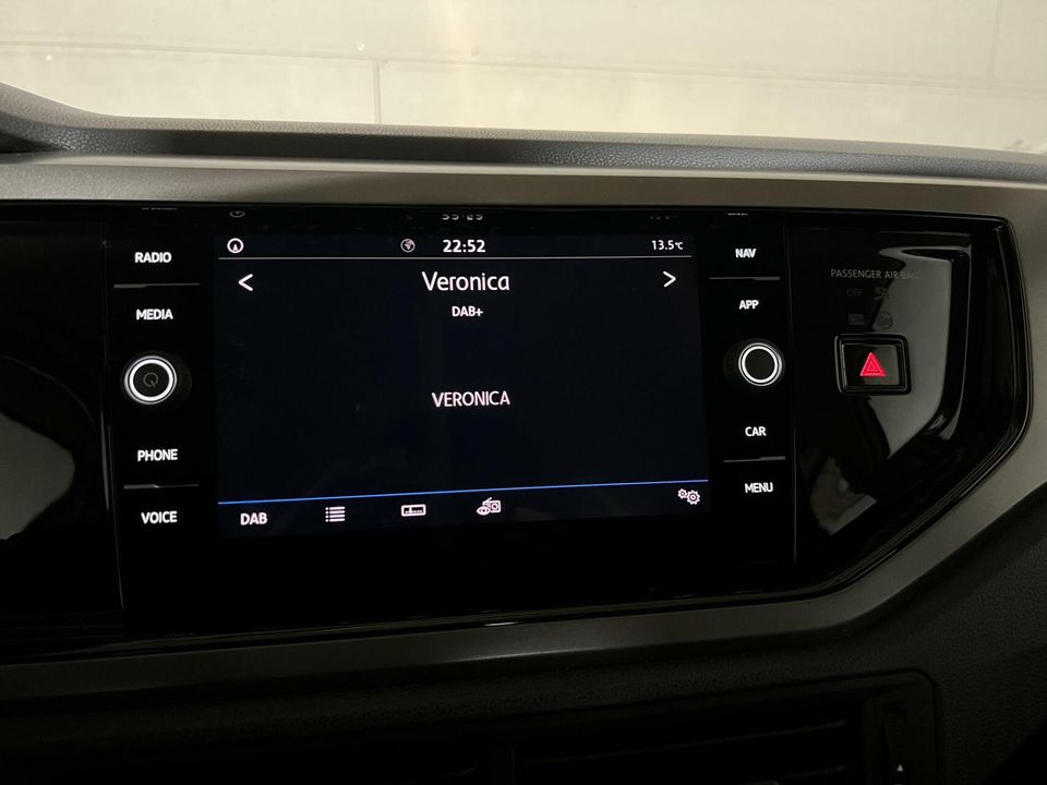 Volkswagen Polo 1.0 TSI 17” R-Line Airco ACC Carplay NAP