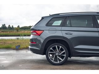 Škoda Kodiaq 1.5 TSI Sportline Business 7p. | LEDER | PANO | TREKHAAK | ADAPTIVE CRUISE