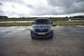 Škoda Kodiaq 1.5 TSI Sportline Business 7p. | LEDER | PANO | TREKHAAK | ADAPTIVE CRUISE