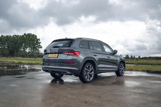 Škoda Kodiaq 1.5 TSI Sportline Business 7p. | LEDER | PANO | TREKHAAK | ADAPTIVE CRUISE