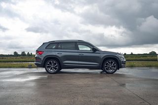 Škoda Kodiaq 1.5 TSI Sportline Business 7p. | LEDER | PANO | TREKHAAK | ADAPTIVE CRUISE