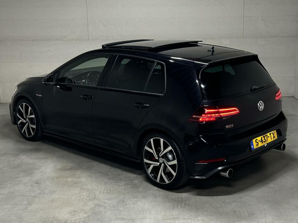 Volkswagen Golf 2.0 TSI GTI Performance Pano Virtual Carplay