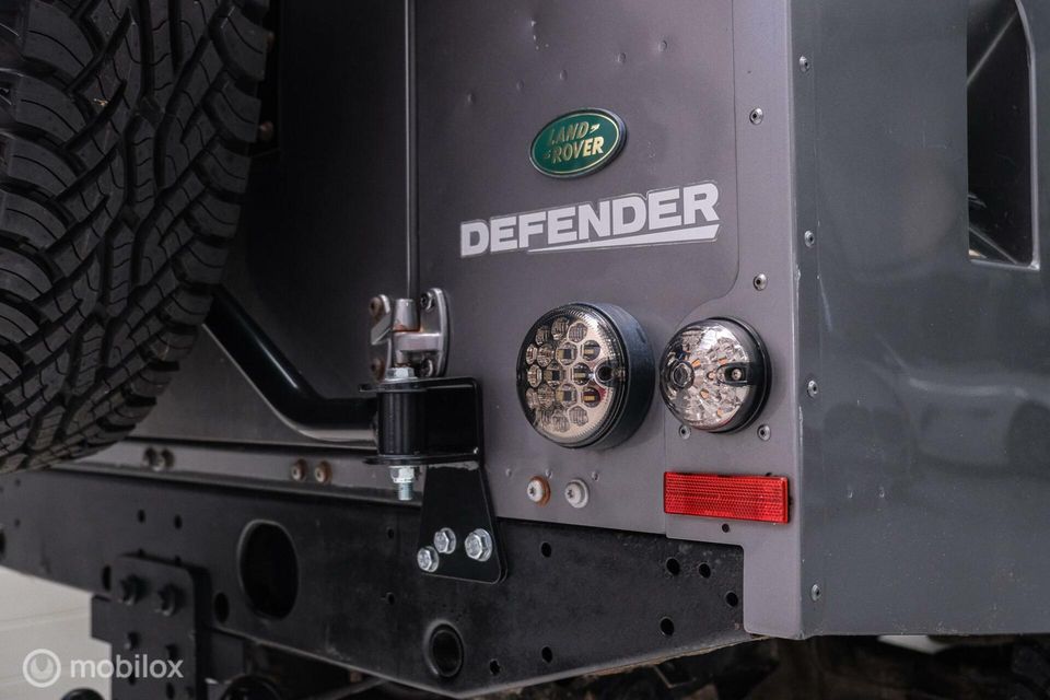 Land Rover Defender 2.4 TD 110" | Overlander | Airco | led | daktent | keuken | camper |