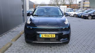 Lynk & Co 1 1.5 | Trekhaak | Panoramadak | Media | Veel opties