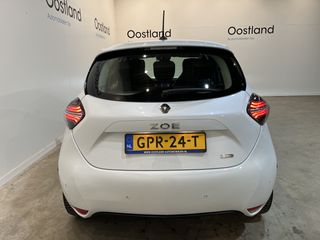 Renault ZOE R135 Zen 52 kWh Incl. Accu € 15.950,- Met Subsidie / CCS SNELLADER !! / CarPlay / Camera / Airco / Cruise Control / LMV / Navigatie / 39.500 KM !! Prijs ex BTW € 14.835,-