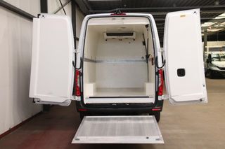 Mercedes-Benz Sprinter 316 L2H2 KOELWAGEN VRIESAUTO MET LAADKLEP EURO 6