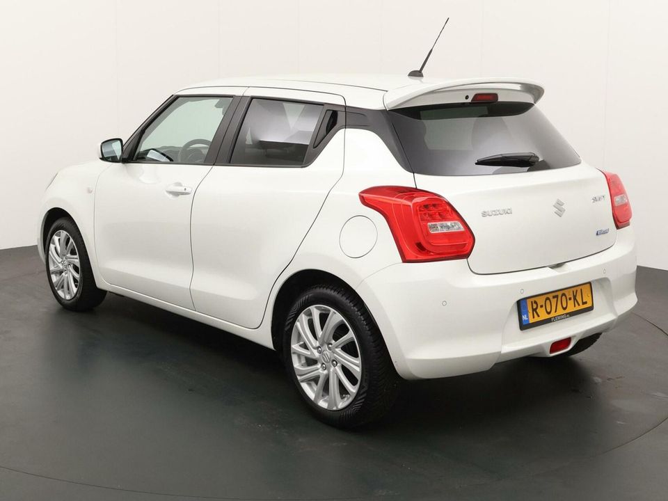 Suzuki Swift 1.2 Select Smart Hybrid