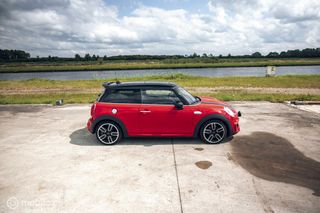 MINI 2.0 Cooper S JCW Chili Serious Business