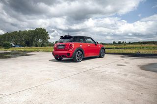 MINI 2.0 Cooper S JCW Chili Serious Business