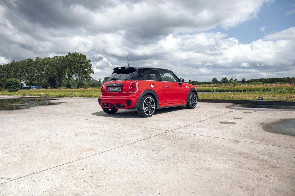 MINI 2.0 Cooper S JCW Chili Serious Business