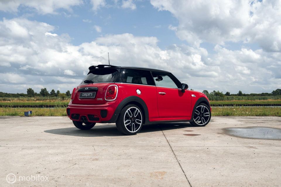 MINI 2.0 Cooper S JCW Chili Serious Business