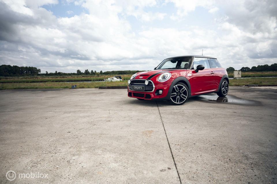 MINI 2.0 Cooper S JCW Chili Serious Business