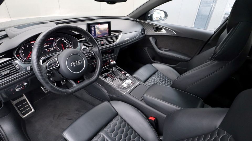 Audi A6 Avant 4.0 TFSI RS6 q. performance | Pano | Bose | ACC