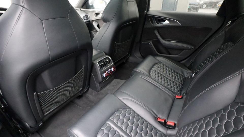 Audi A6 Avant 4.0 TFSI RS6 q. performance | Pano | Bose | ACC